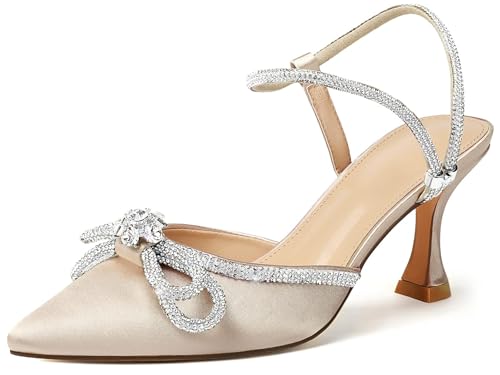 Best Shoes for Wedding Photographers