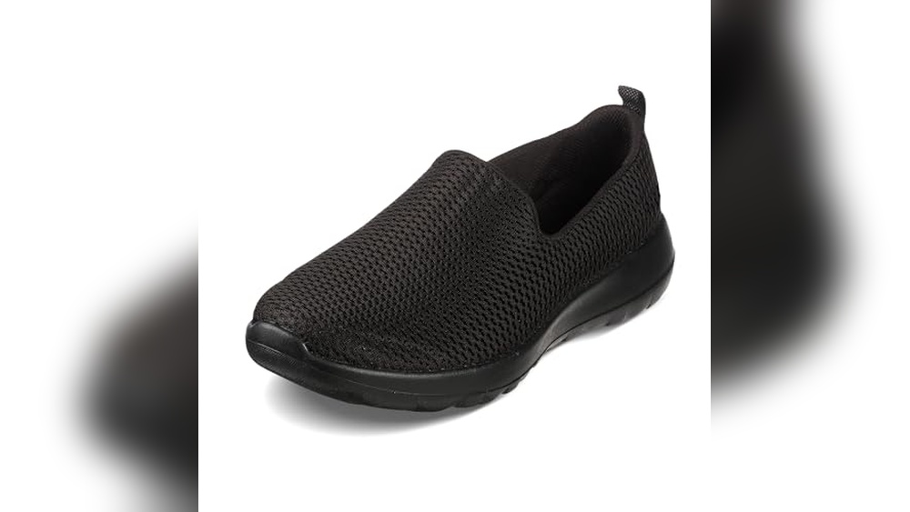 Best Sneakers To Walk In All Day