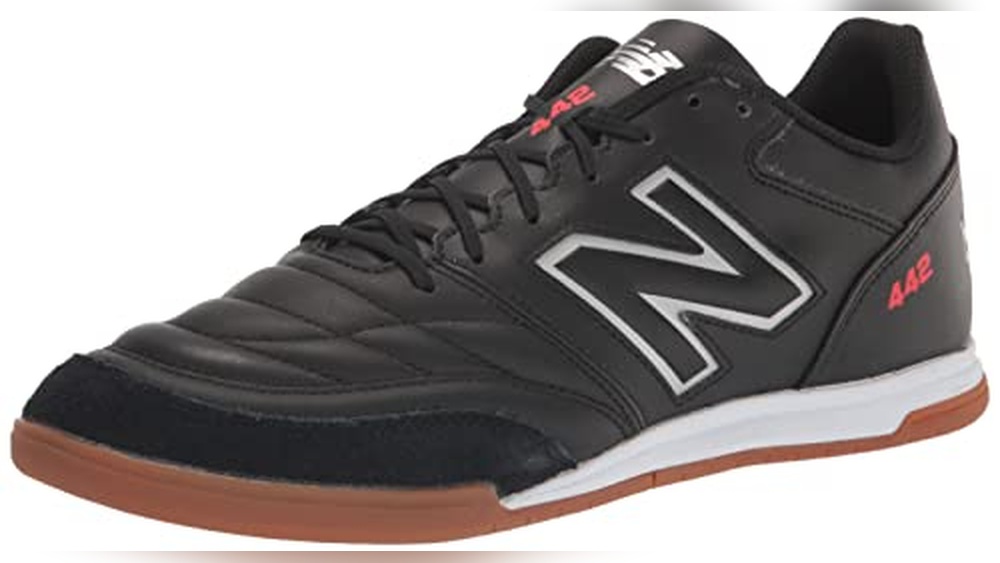 Best Indoor Soccer Shoes for Wide Feet