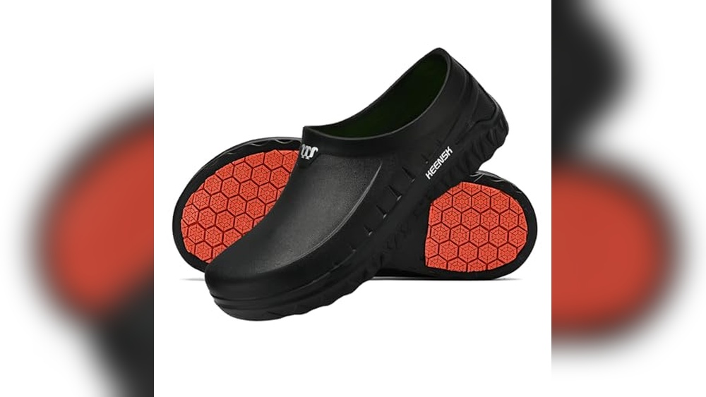 Best Kitchen Shoes for Flat Feet